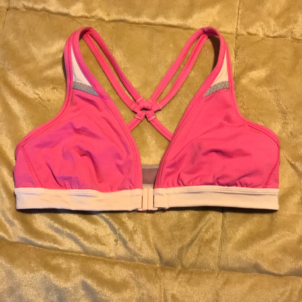 Lululemon bra size 8